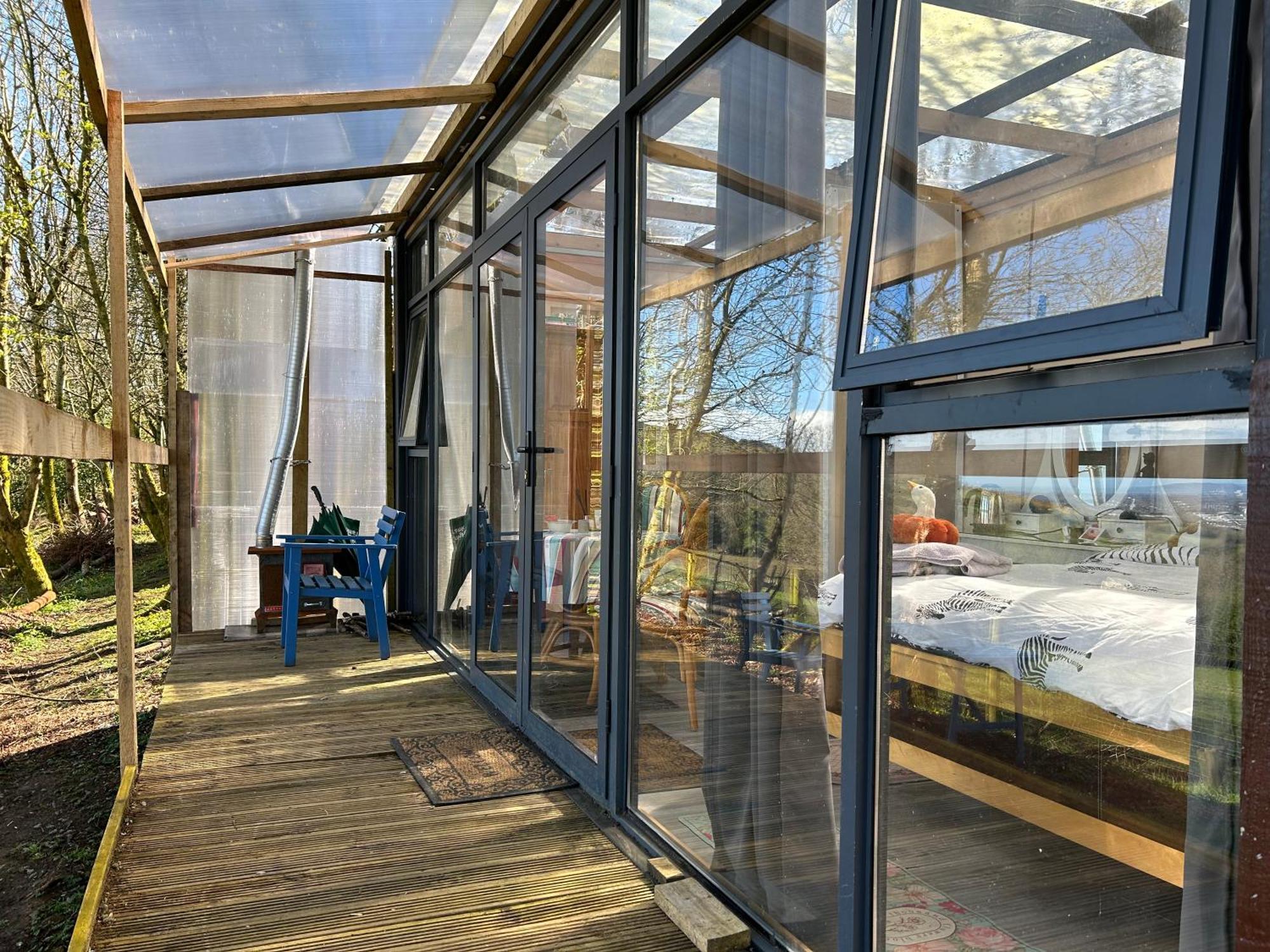 Sky Gazer Cabin In The Woods Dublin Exterior photo